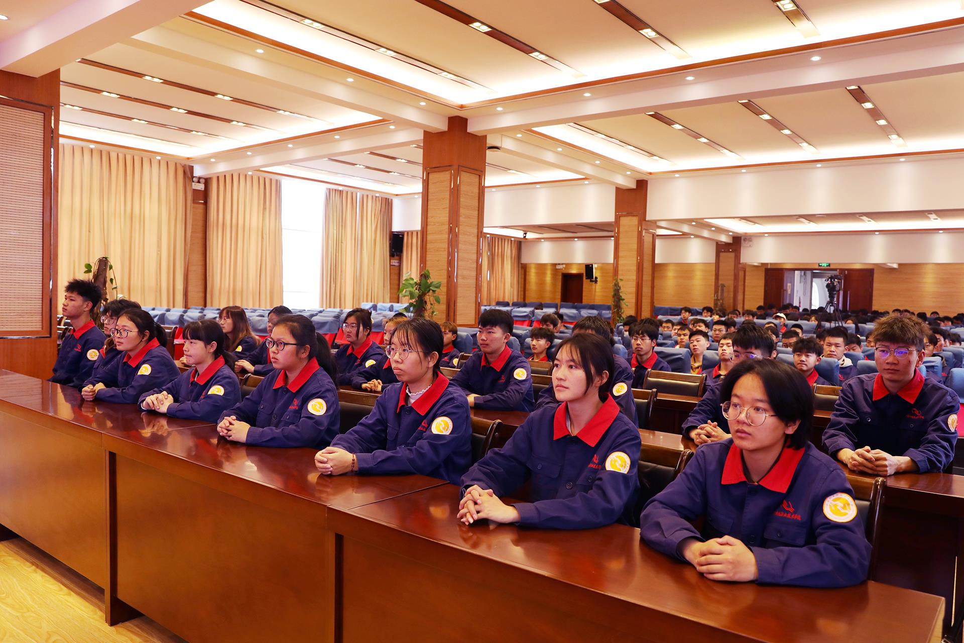 dfe1826340e04fa1a0800e65267e5a96.jpg dfe1826340e04fa1a0800e65267e5a96.jpg