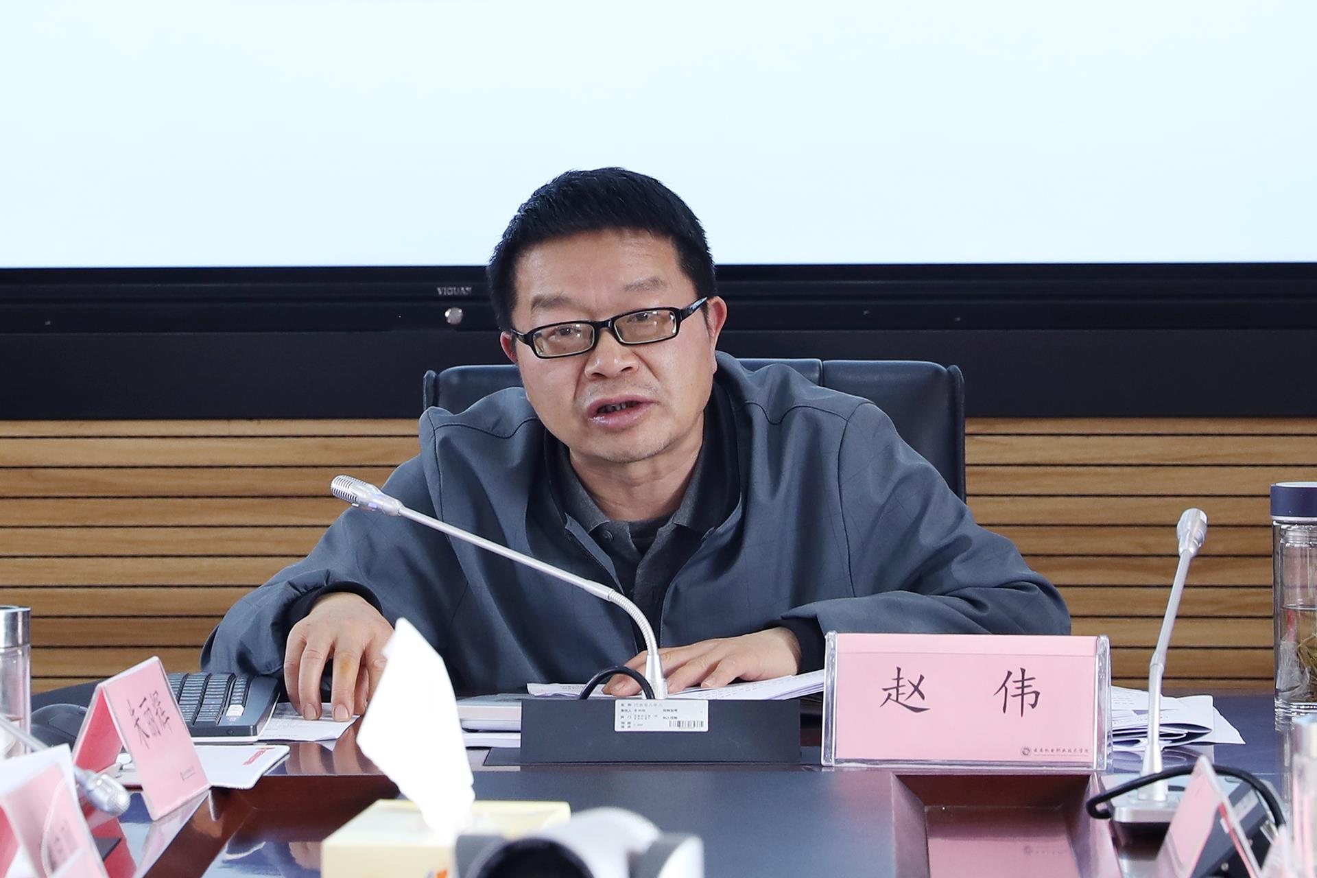 c50f8f95ddfe40bc8e149257526dc9e4.jpg c50f8f95ddfe40bc8e149257526dc9e4.jpg