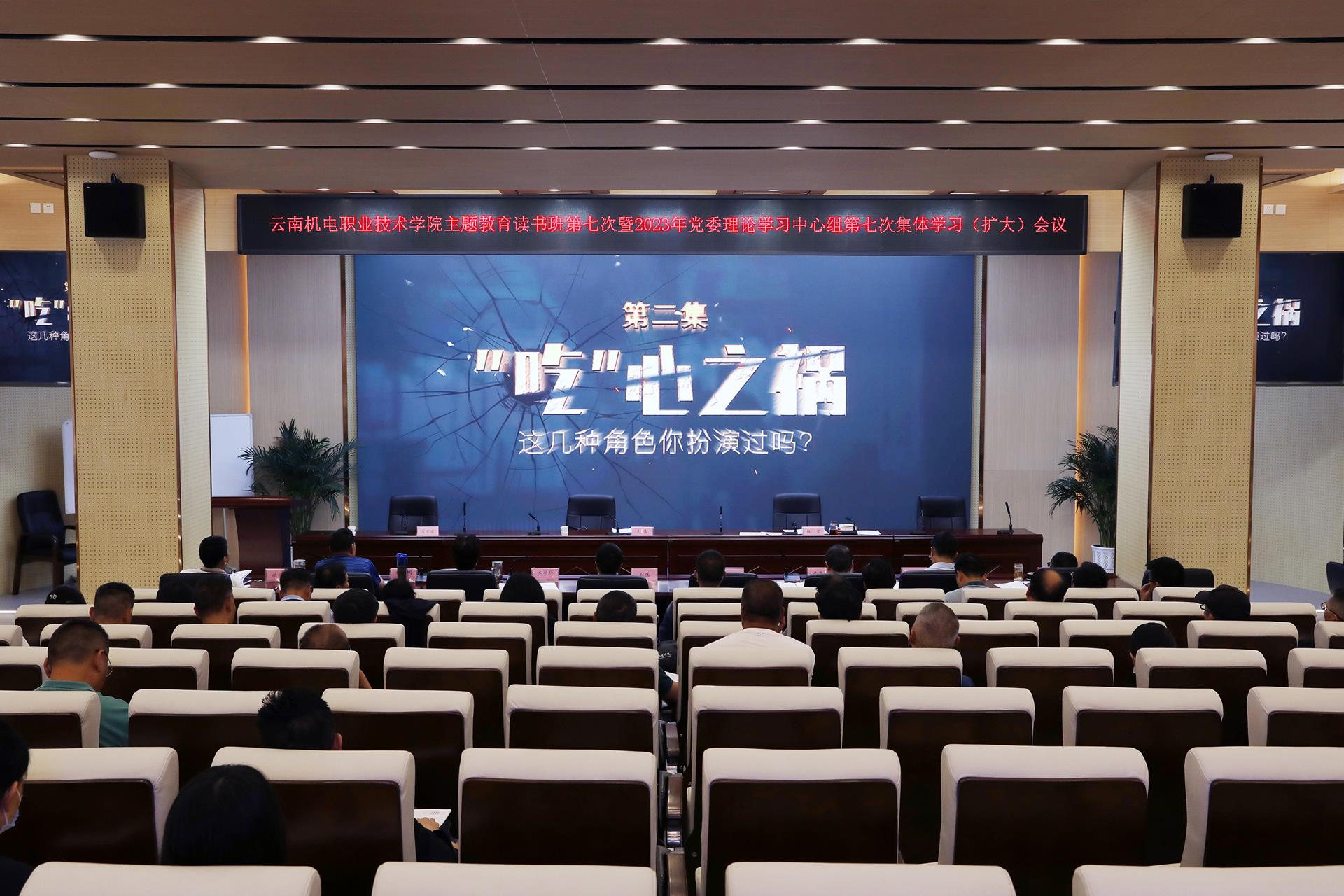 9bef8eb521994f94bd37a33cb53f45d2.jpg 9bef8eb521994f94bd37a33cb53f45d2.jpg