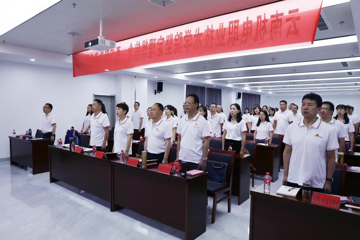 8b2e41a13f8a48cc906ac368612ddff5.jpg 8b2e41a13f8a48cc906ac368612ddff5.jpg