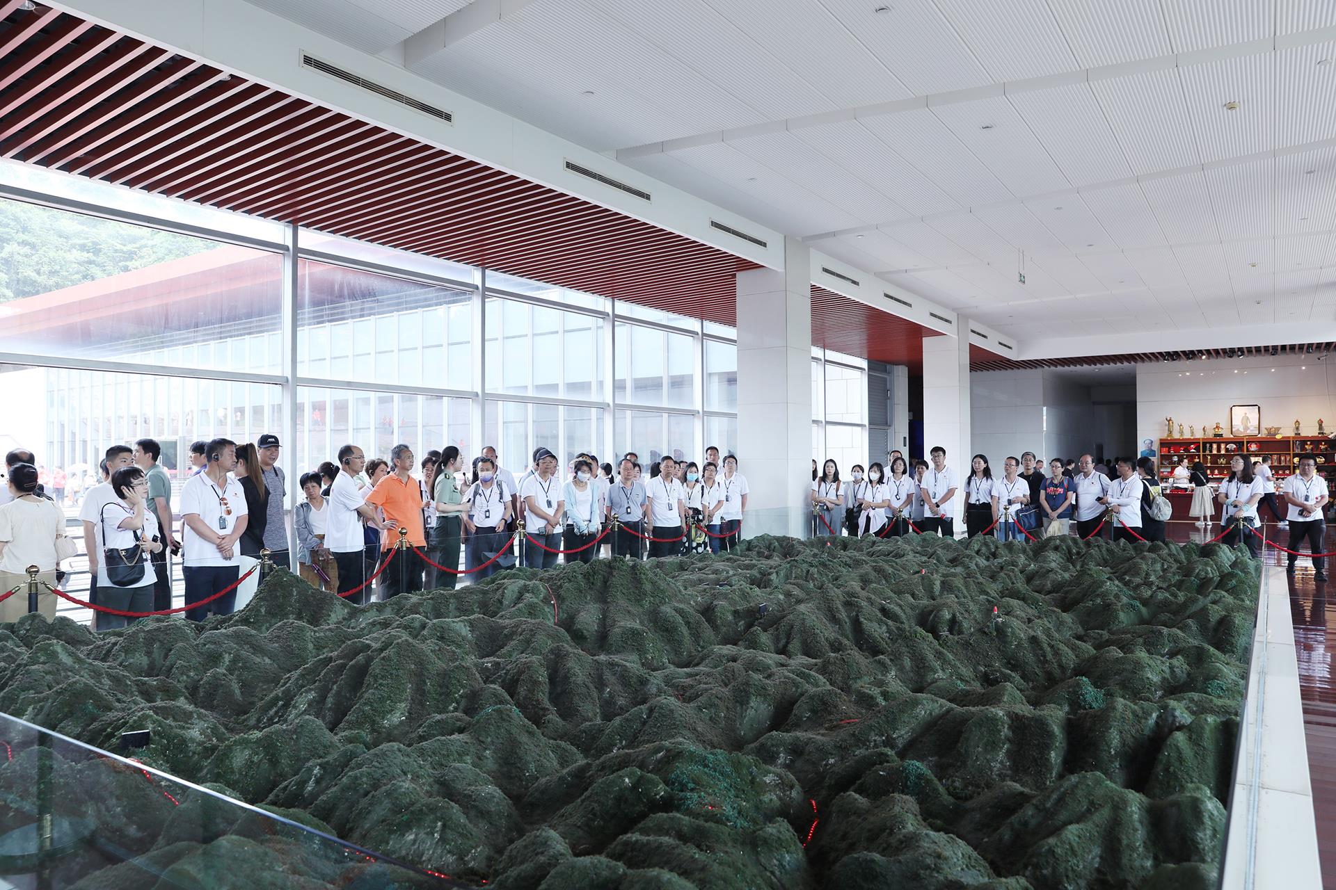 e489d2a44f9544448218235132b39e34.jpg e489d2a44f9544448218235132b39e34.jpg