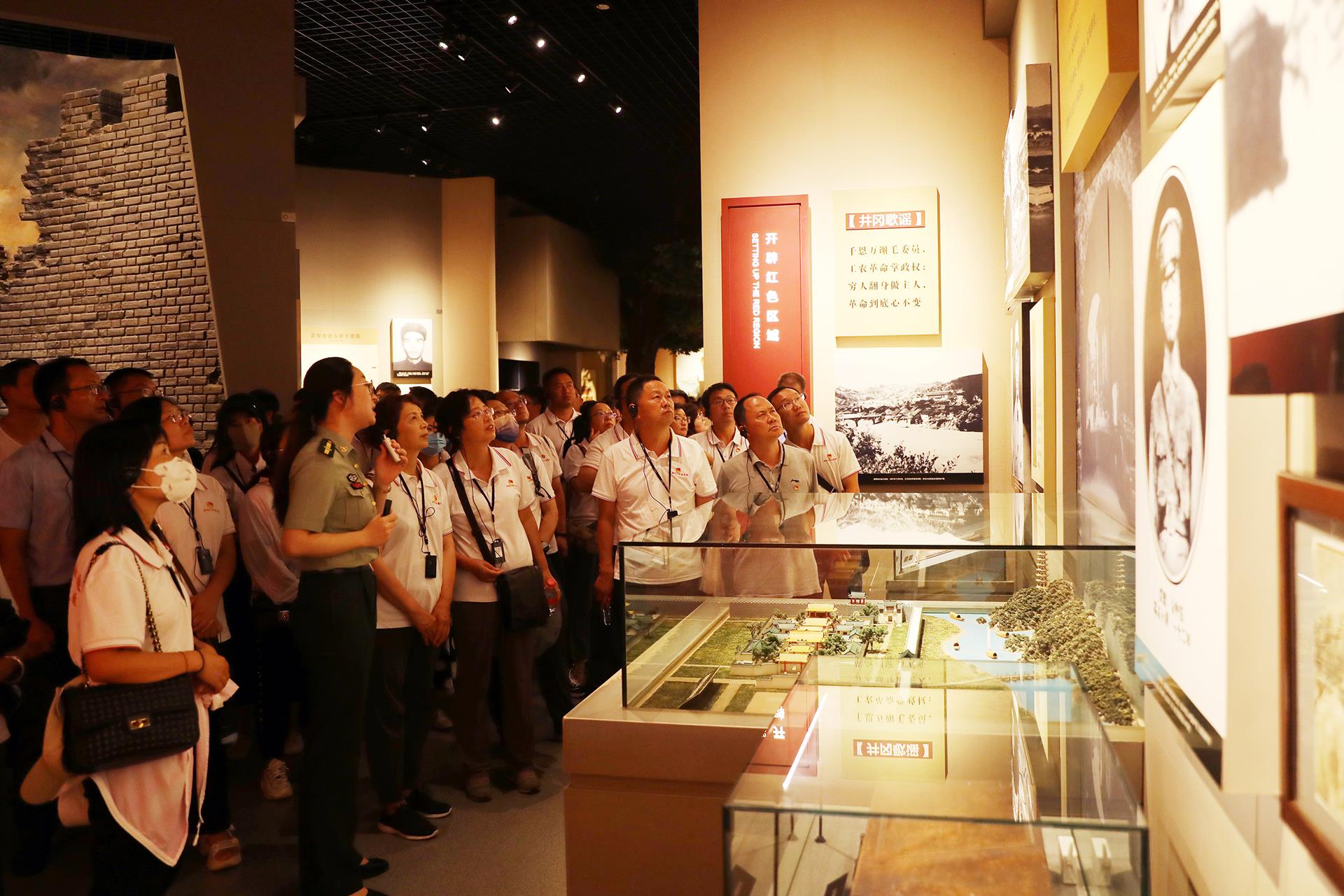 e81577116a724aceab5166c22fbae124.jpg e81577116a724aceab5166c22fbae124.jpg