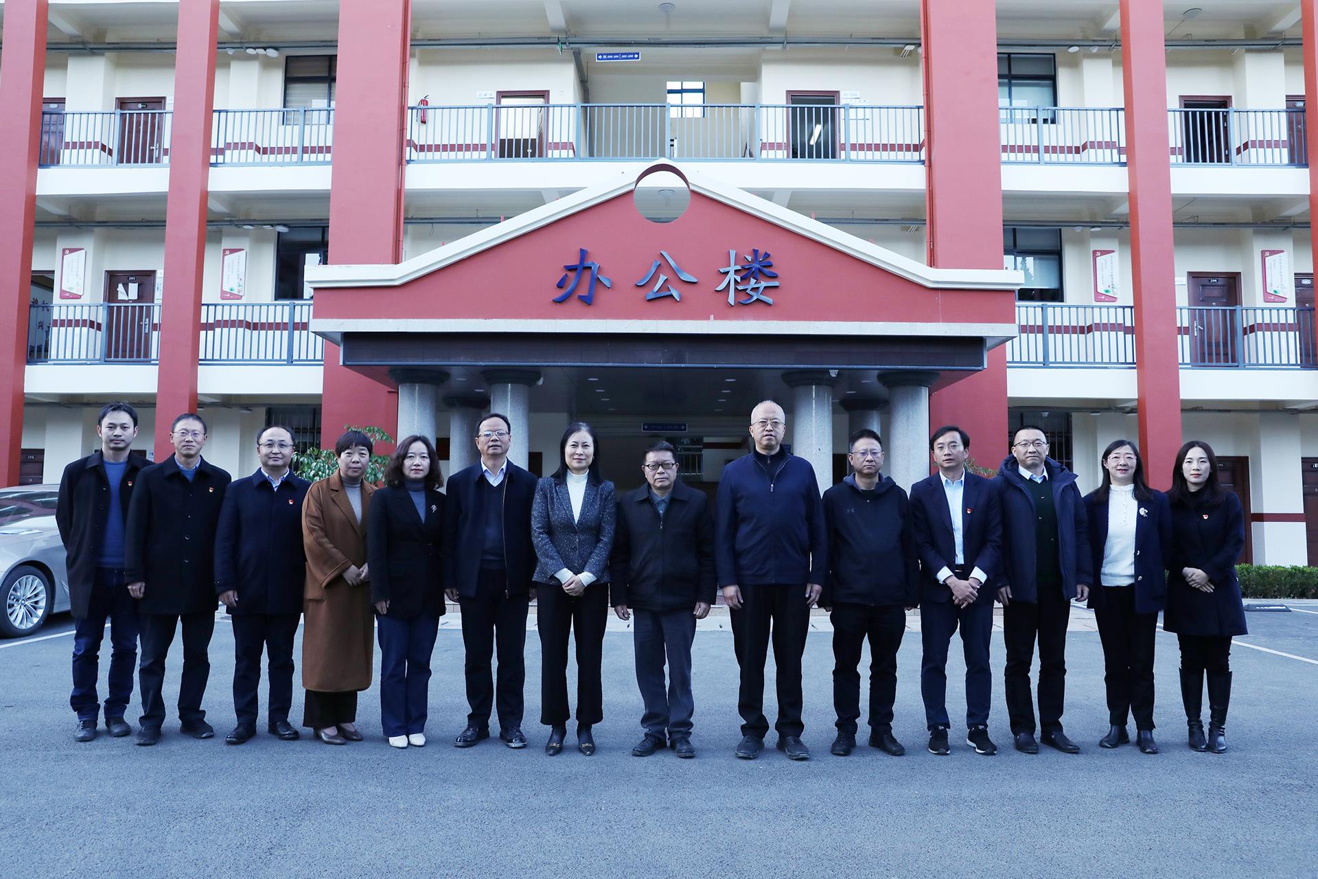 2a5a16202ceb463c891683cc34110c3e.jpg 2a5a16202ceb463c891683cc34110c3e.jpg