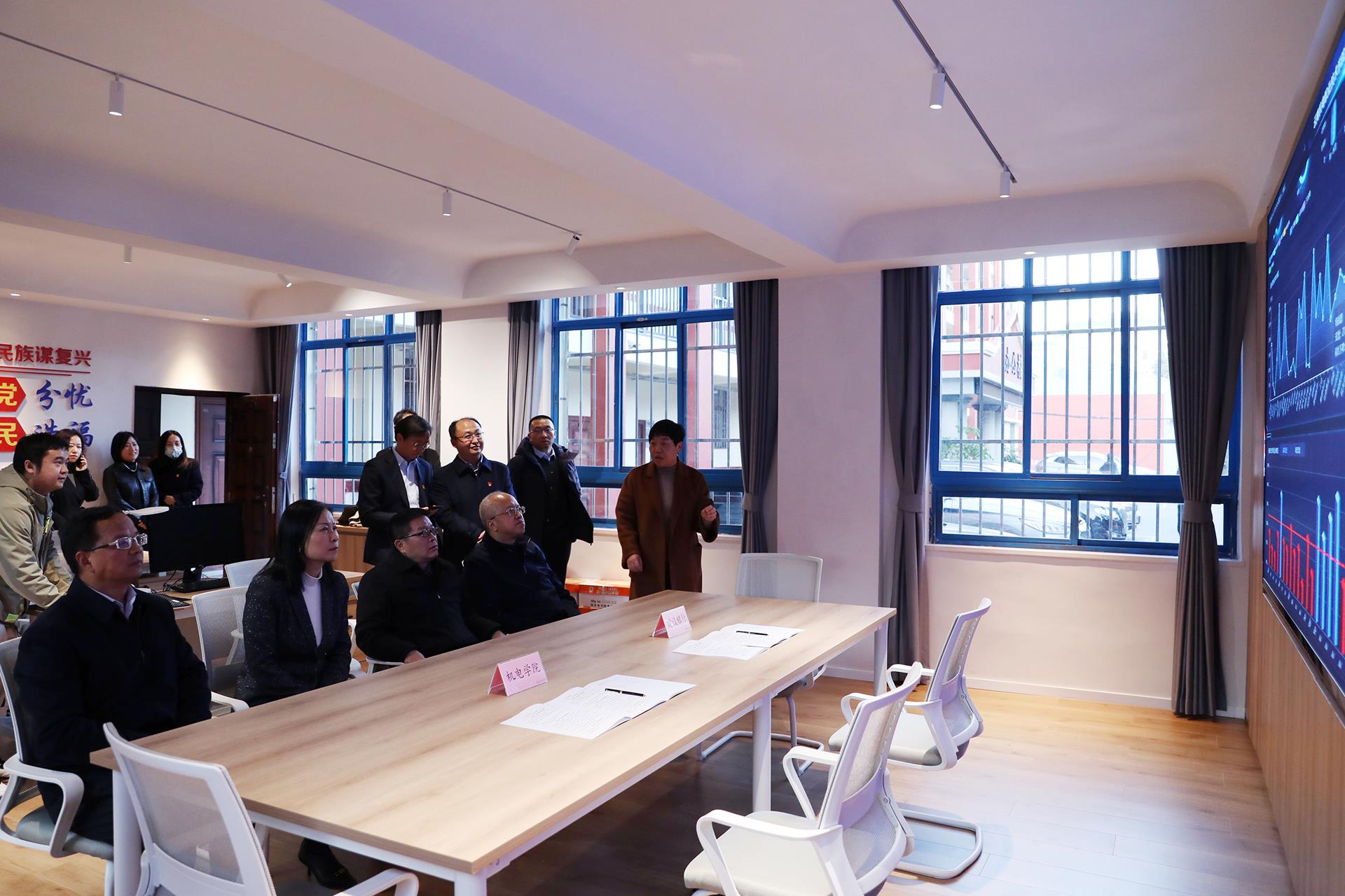 cf2966172b1b45c7b99c55f0a2d25d9e.jpg cf2966172b1b45c7b99c55f0a2d25d9e.jpg