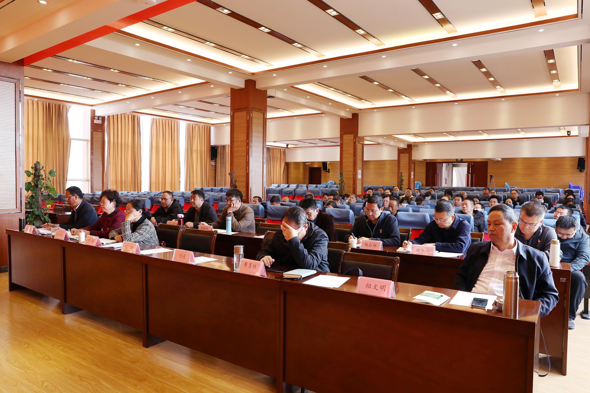 9e10794a28e744ac92f5e410722bffd5.jpg 9e10794a28e744ac92f5e410722bffd5.jpg