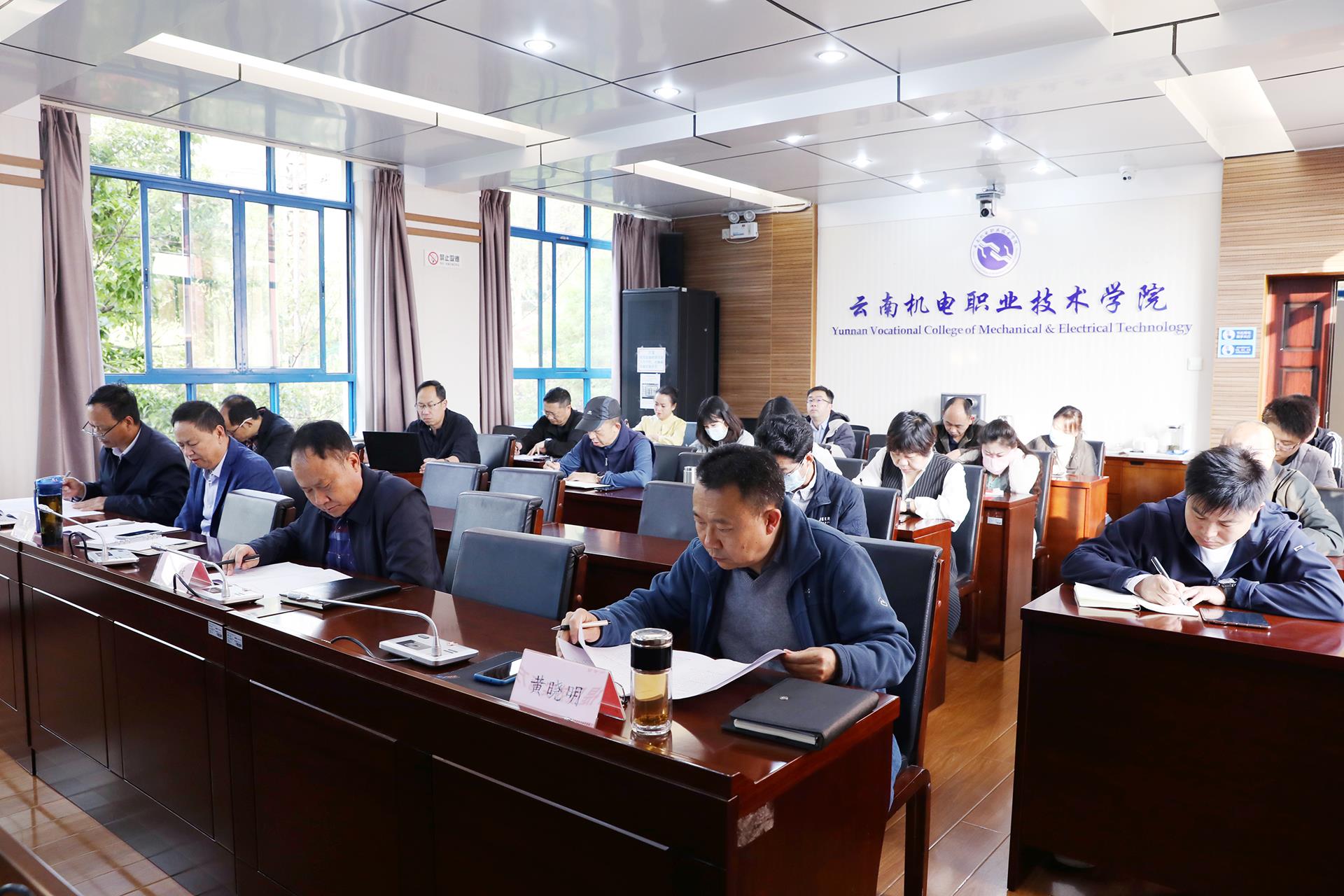 02f7bb9b394841778c0d594152376a9d.jpg 02f7bb9b394841778c0d594152376a9d.jpg